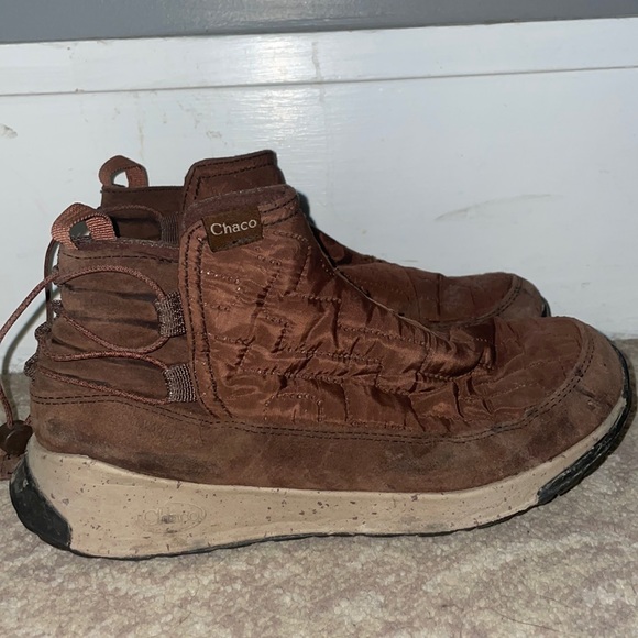 Chaco winter hiking boots - Picture 3 of 4